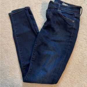 GAP Authentic True Skinny Jeans, Size 26r